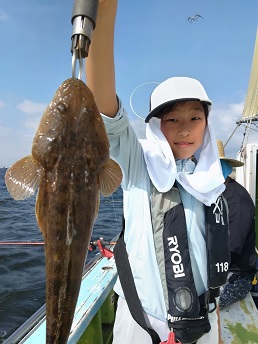 8月1日(木)マゴチ　　　アタリ多数、食い活発！！